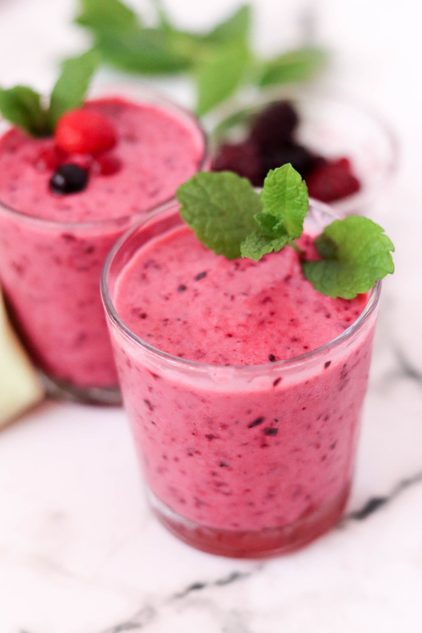 Red Berry Smoothie (Set 6 of 6)