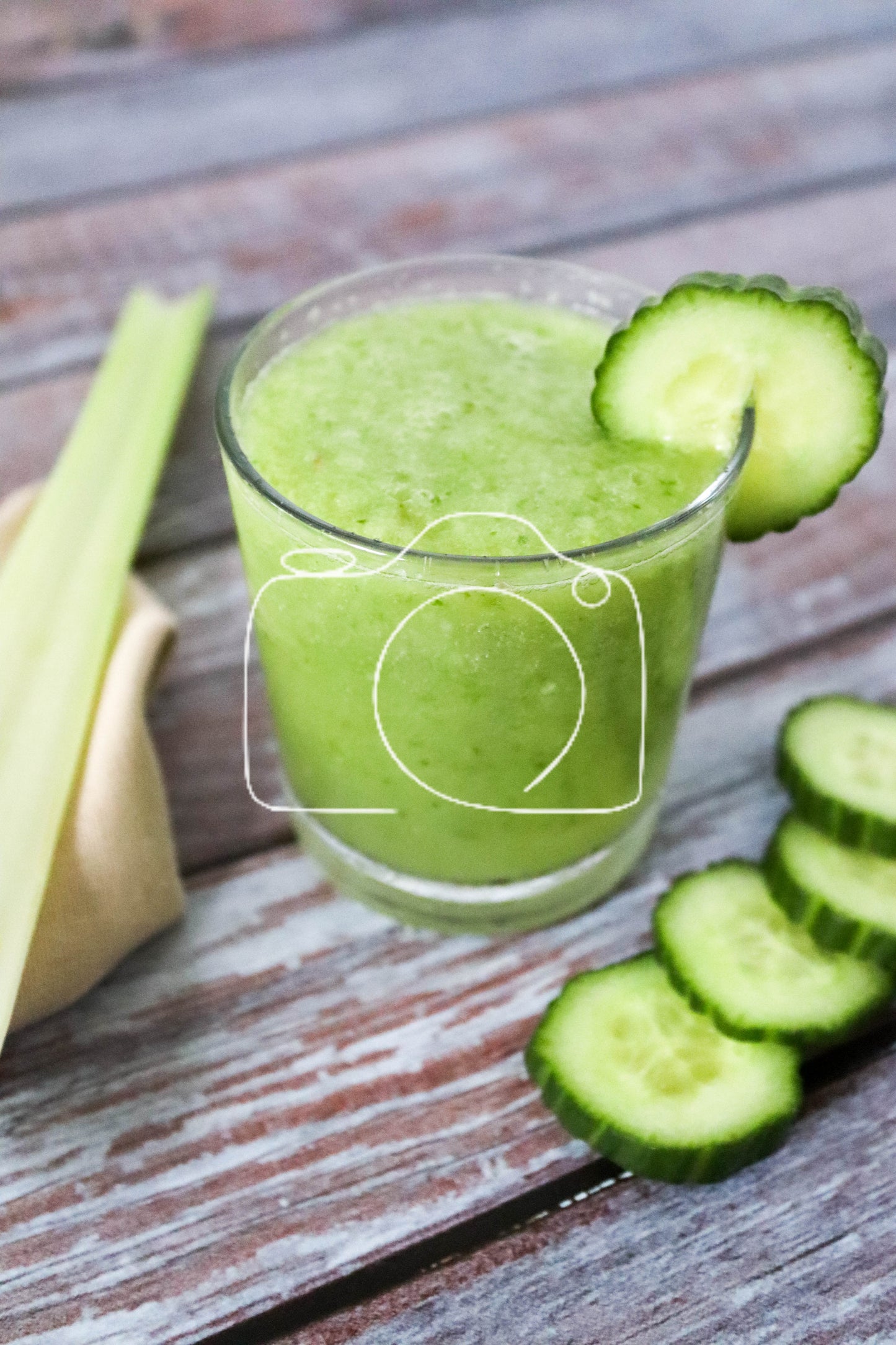 Celery Smoothie (set 5 of 6)