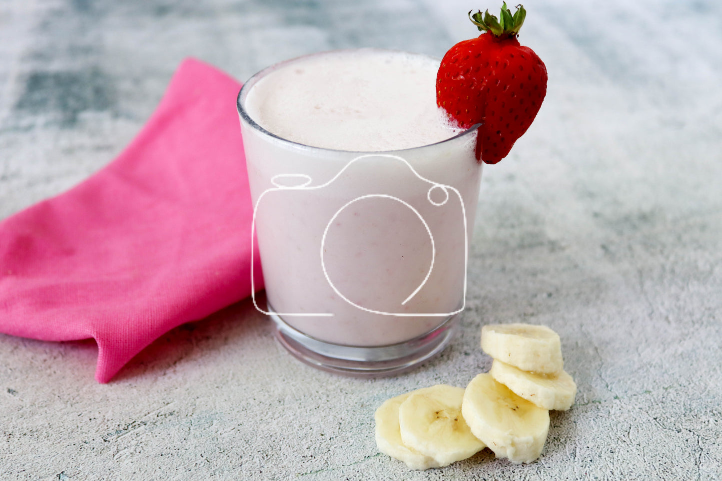 Strawberry and Banana Smoothie (set 1 of 6)