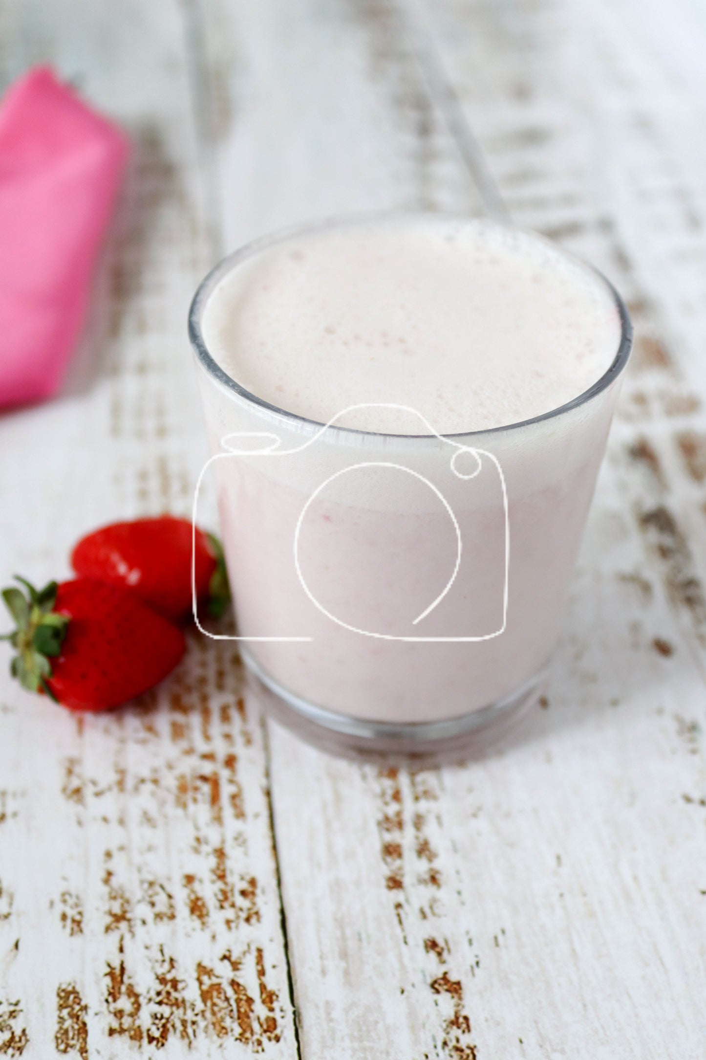 Strawberry and Banana Smoothie (set 2 of 6)