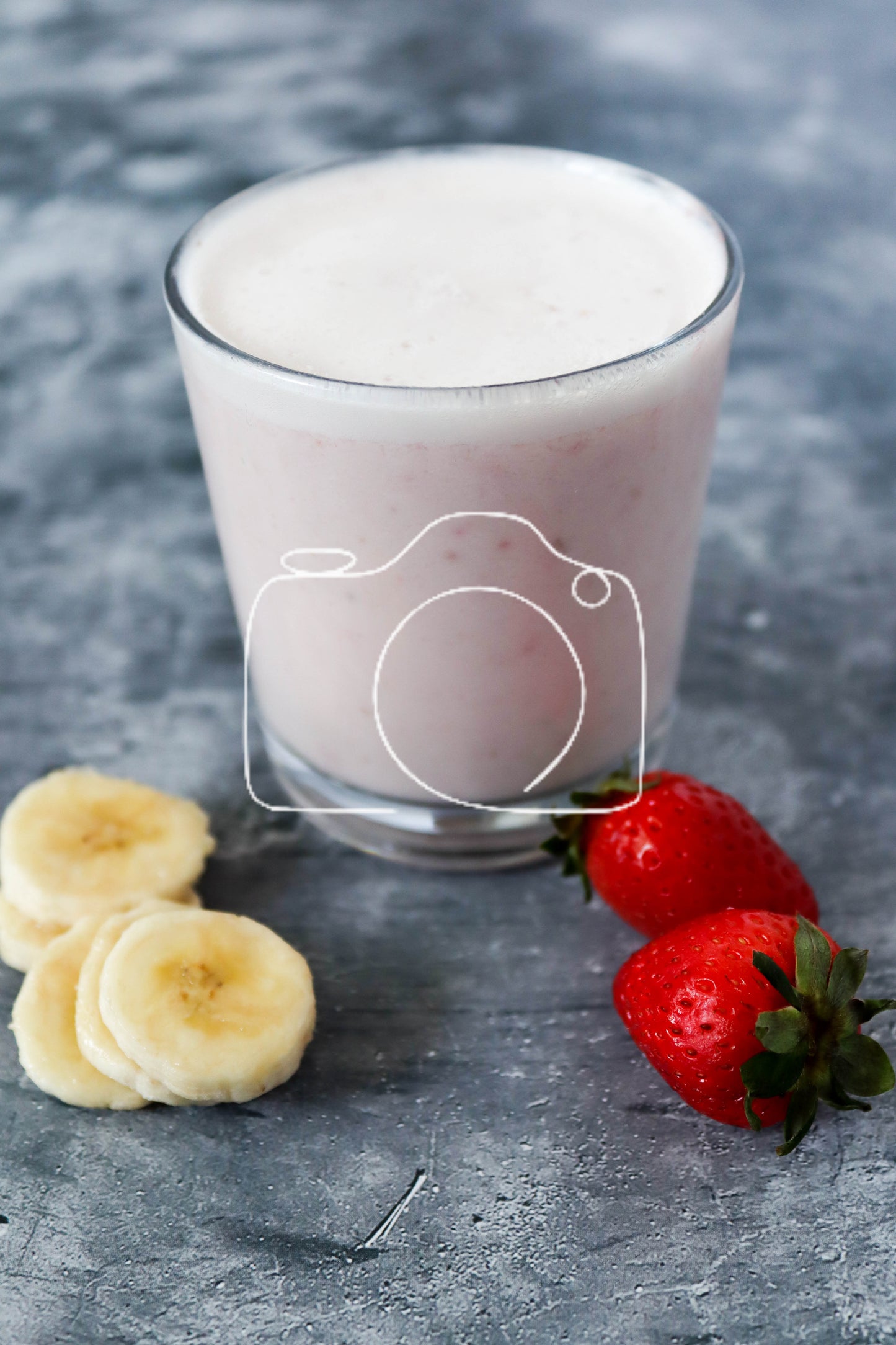 Strawberry and Banana Smoothie (set 3 of 6)