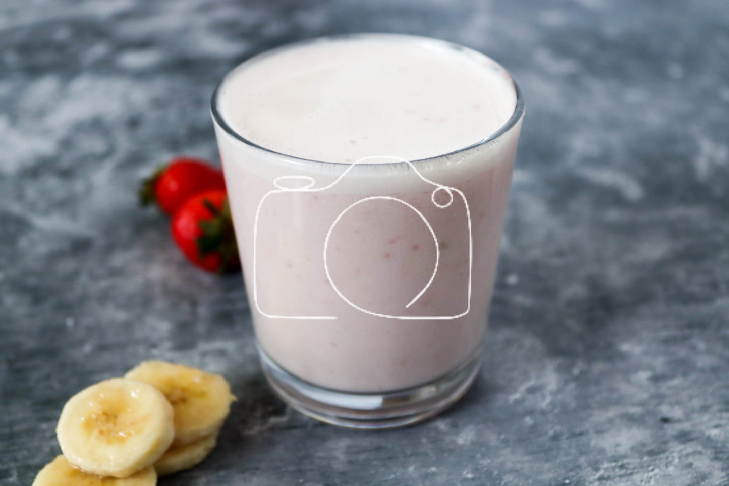 Strawberry and Banana Smoothie (set 3 of 6)