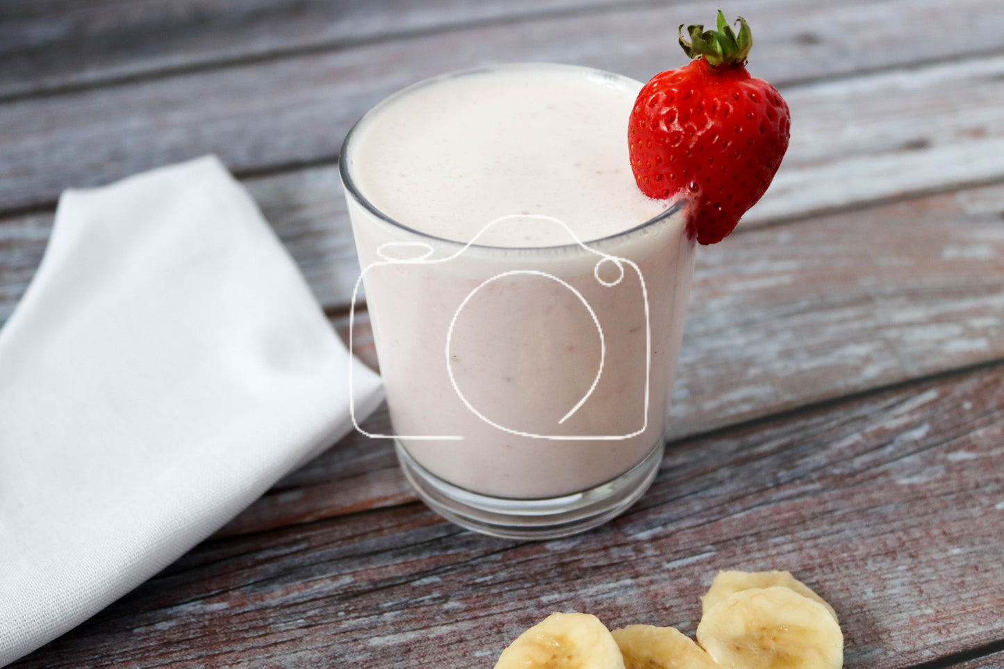 Strawberry and Banana Smoothie (set 4 of 6)