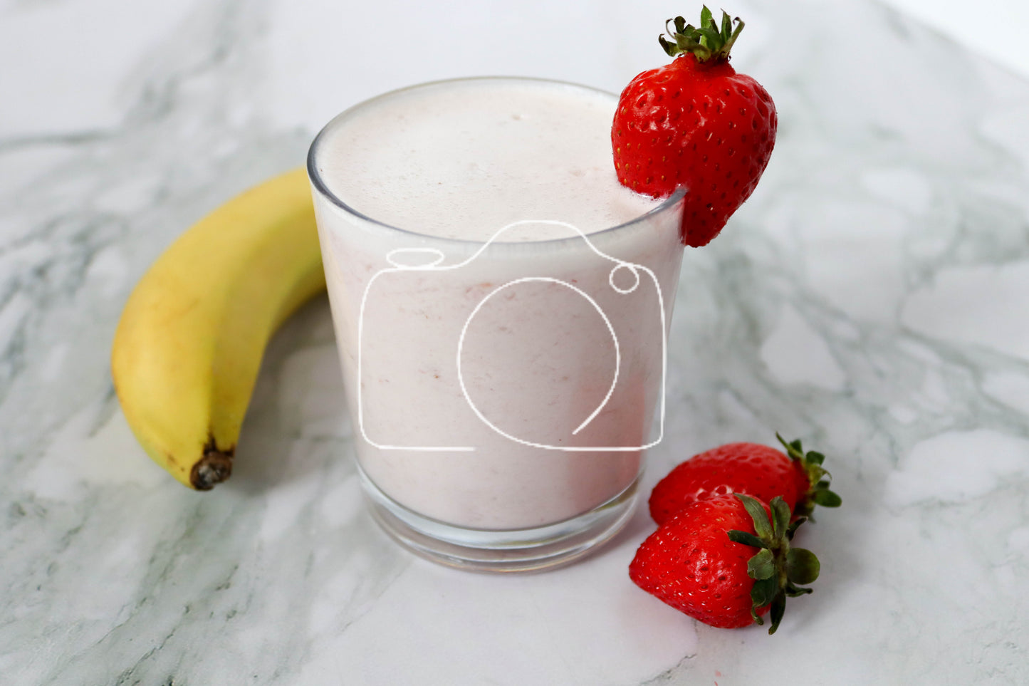 Strawberry and Banana Smoothie (set 6 of 6)
