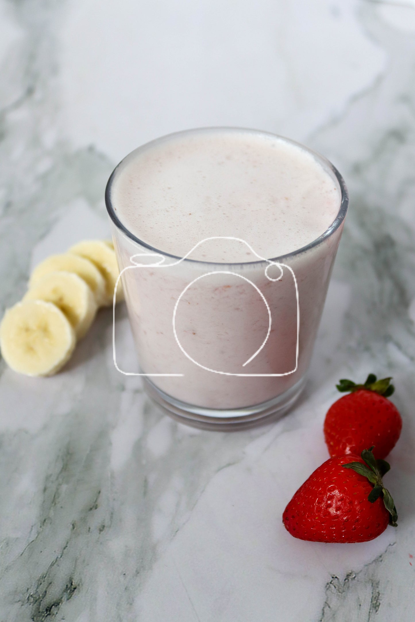 Strawberry and Banana Smoothie (set 6 of 6)